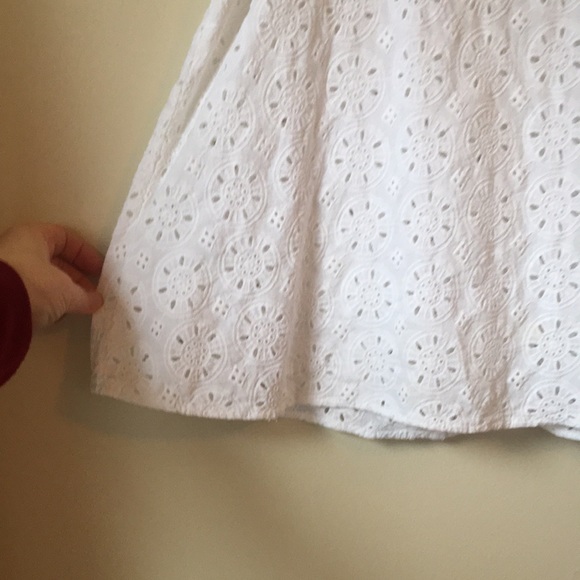 Derek Heart Women’s White Top Sleeveless 100% Cotton Size Medium - Picture 3 of 12